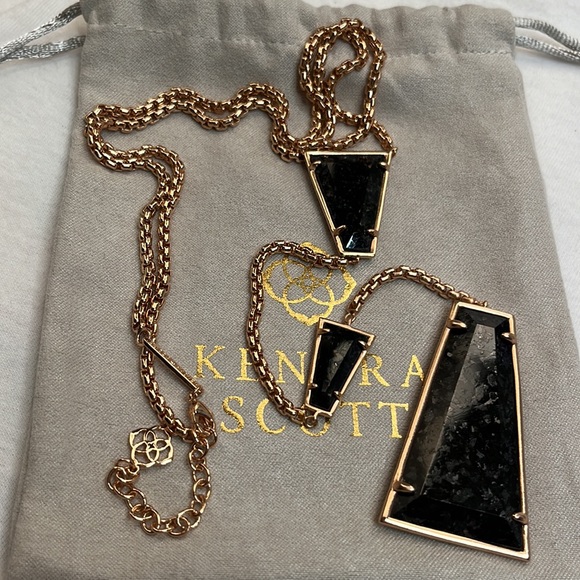 Kendra Scott Statement Necklace - Picture 3 of 4